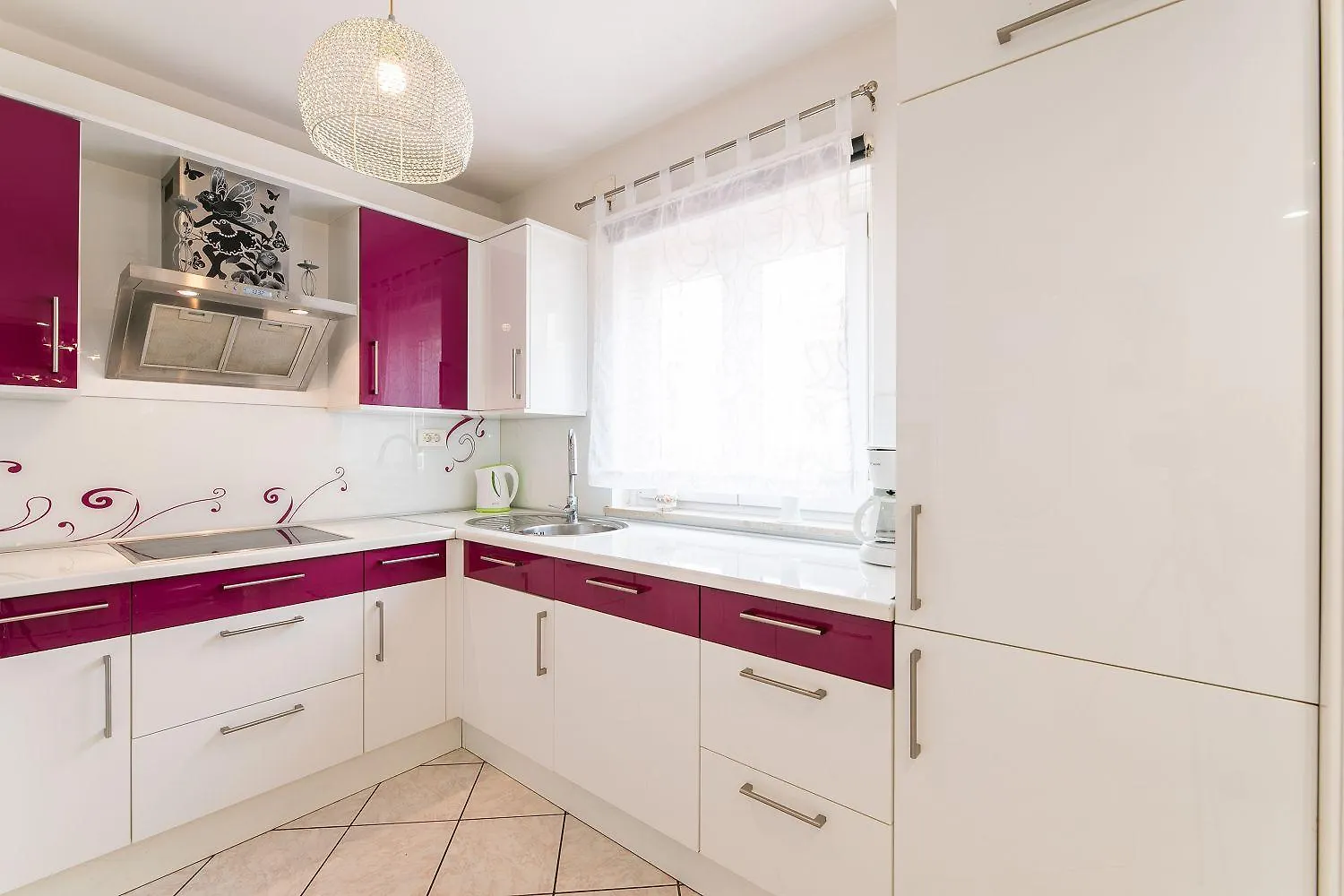 Charmantes Apartment Nur 500 Meter Zum Strand Mit Privatem Balkon, Grill, Privatparkplatz Crikvenica 0*,  Croatia