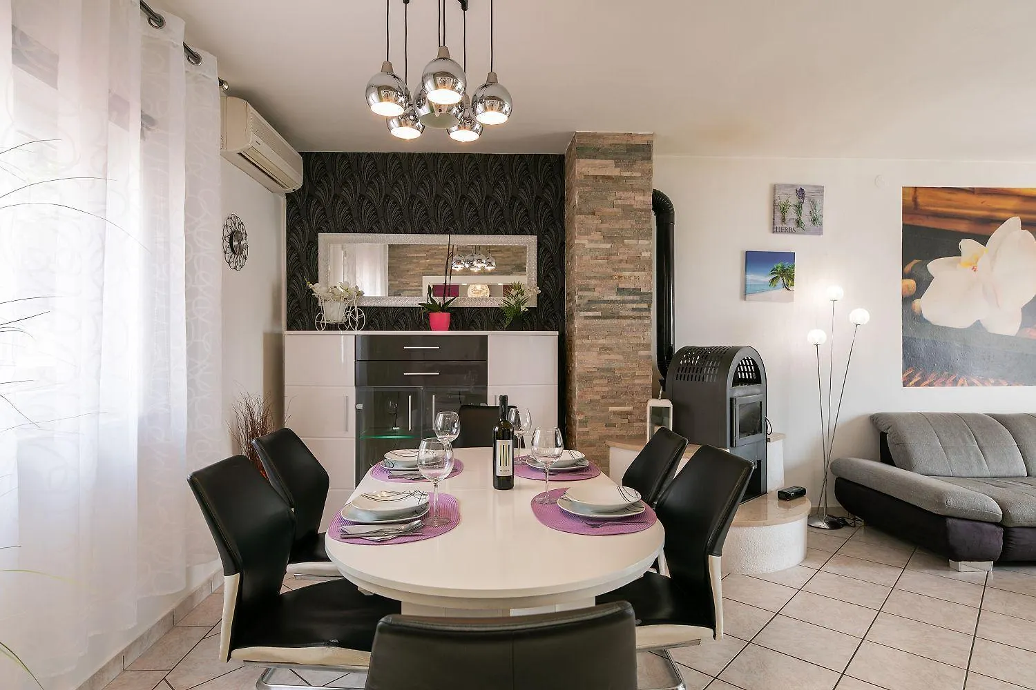 Charmantes Apartment Nur 500 Meter Zum Strand Mit Privatem Balkon, Grill, Privatparkplatz Crikvenica