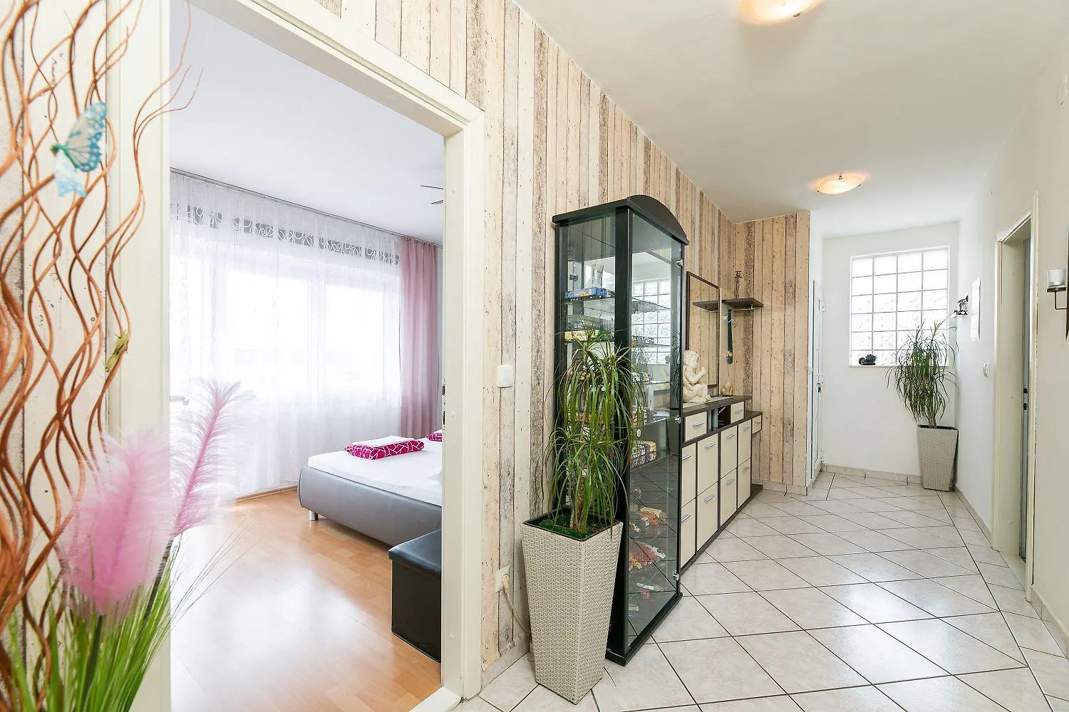 Charmantes Apartment Nur 500 Meter Zum Strand Mit Privatem Balkon, Grill, Privatparkplatz Crikvenica
